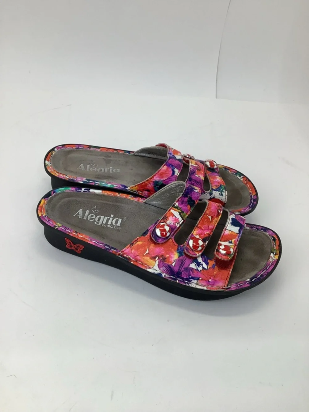 Algeria Fiona Iris Wedge Sandals‎